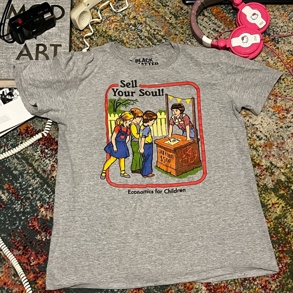 Comical tee shirt